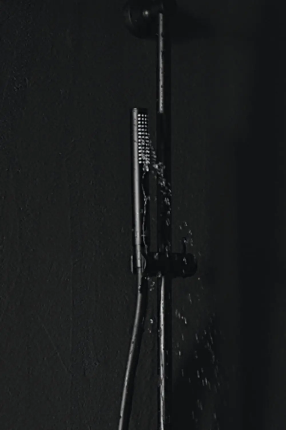 IS-Brausekombination-Idealrain-600mm-1-Funktion-Handbrause-100mm-Silk-Black-BD142XG gallery number 14